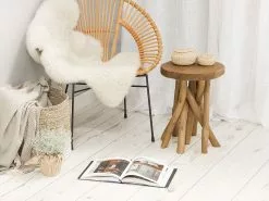 Beliani Mesa Auxiliar De Madera De Tecla Clara ⌀ 36 Cm MERRITT -Mesas comercio undef src sa picid 703581 type whitesh image