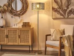 Beliani Mesa Auxiliar Madera Clara/blanco 43 Cm ELIDA 17 Beliani Mesa Auxiliar Madera Clara/blanco 43 Cm ELIDA -Mesas comercio undef src sa picid 720929 type color image