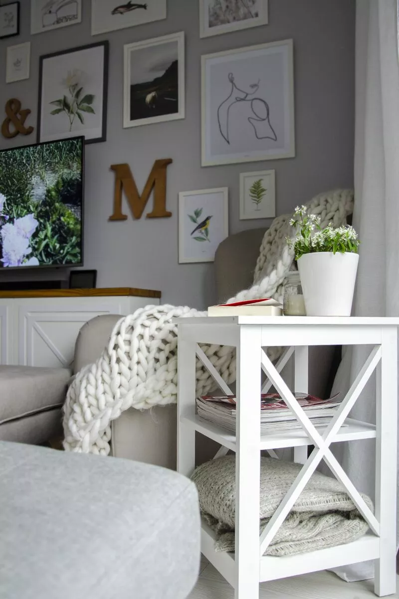 Beliani Mesa Auxiliar Blanca 40 X 40 Cm FOSTER 5 Beliani Mesa Auxiliar Blanca 40 X 40 Cm FOSTER - Imagen 3