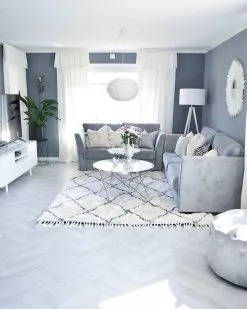 Beliani Mesa Auxiliar De Vidrio Templado Blanco/plateado ⌀ 50 Cm MERIDIAN II 18 Beliani Mesa Auxiliar De Vidrio Templado Blanco/plateado ⌀ 50 Cm MERIDIAN II -Mesas comercio undef src sa picid 769321 type whitesh image