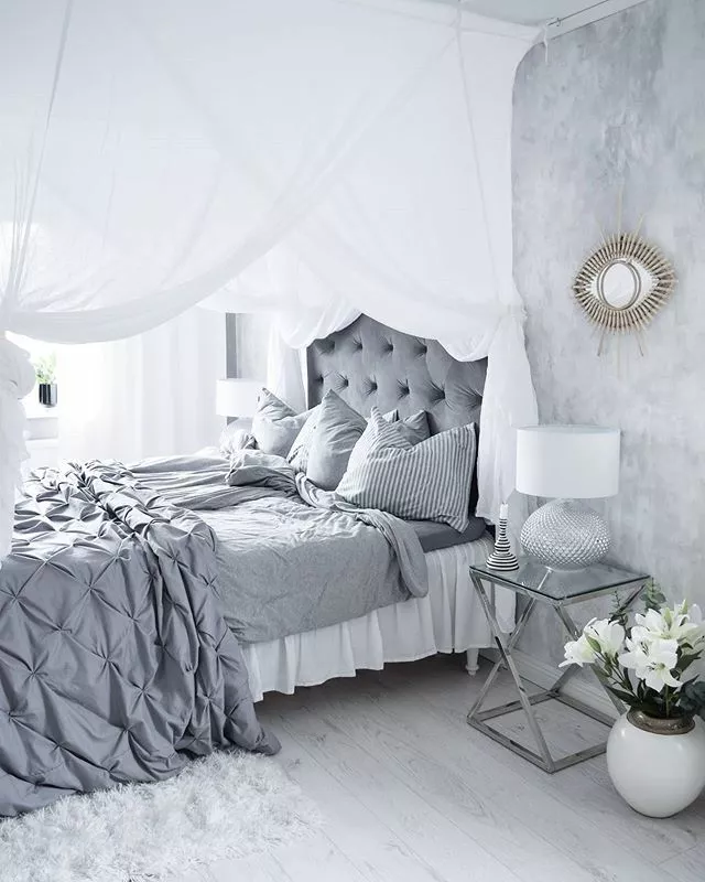 Beliani Mesa Auxiliar De Vidrio Transparente/plateado 40 X 40 Cm BEVERLY - Imagen 5