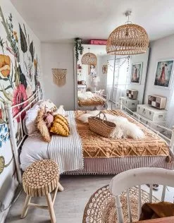 Beliani Mesa De Noche De Madera De Teca Clara ⌀ 35 Cm NAMPA -Mesas comercio undef src sa picid 776673 type whitesh image