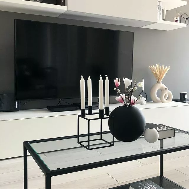 Beliani Mesa De Centro De Vidrio Negro 100 X 50 Cm MEDORA 6 Beliani Mesa De Centro De Vidrio Negro 100 X 50 Cm MEDORA - Imagen 4