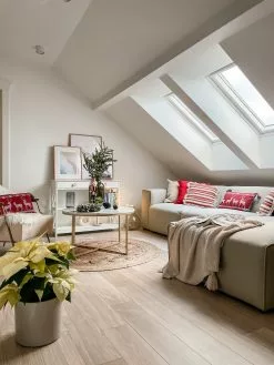 Beliani Consola Blanca 100 X 30 Cm MONTGOMERY 21 Beliani Consola Blanca 100 X 30 Cm MONTGOMERY -Mesas comercio undef src sa picid 814743 type whitesh image