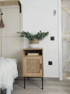 Beliani Mesa De Noche Madera Clara/negro 40 X 40 Cm PASCO -Mesas comercio undef src sa picid 827364 type whitesh image