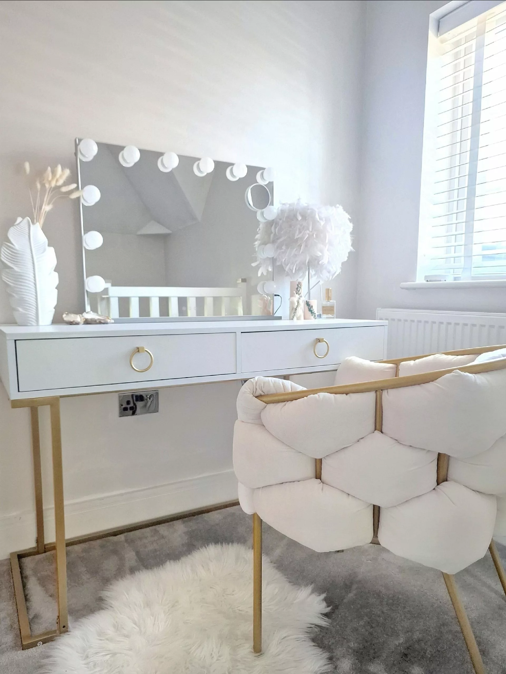 Beliani Consola De Metal Blanco/dorado 115 X 50 Cm WESTPORT - Imagen 3