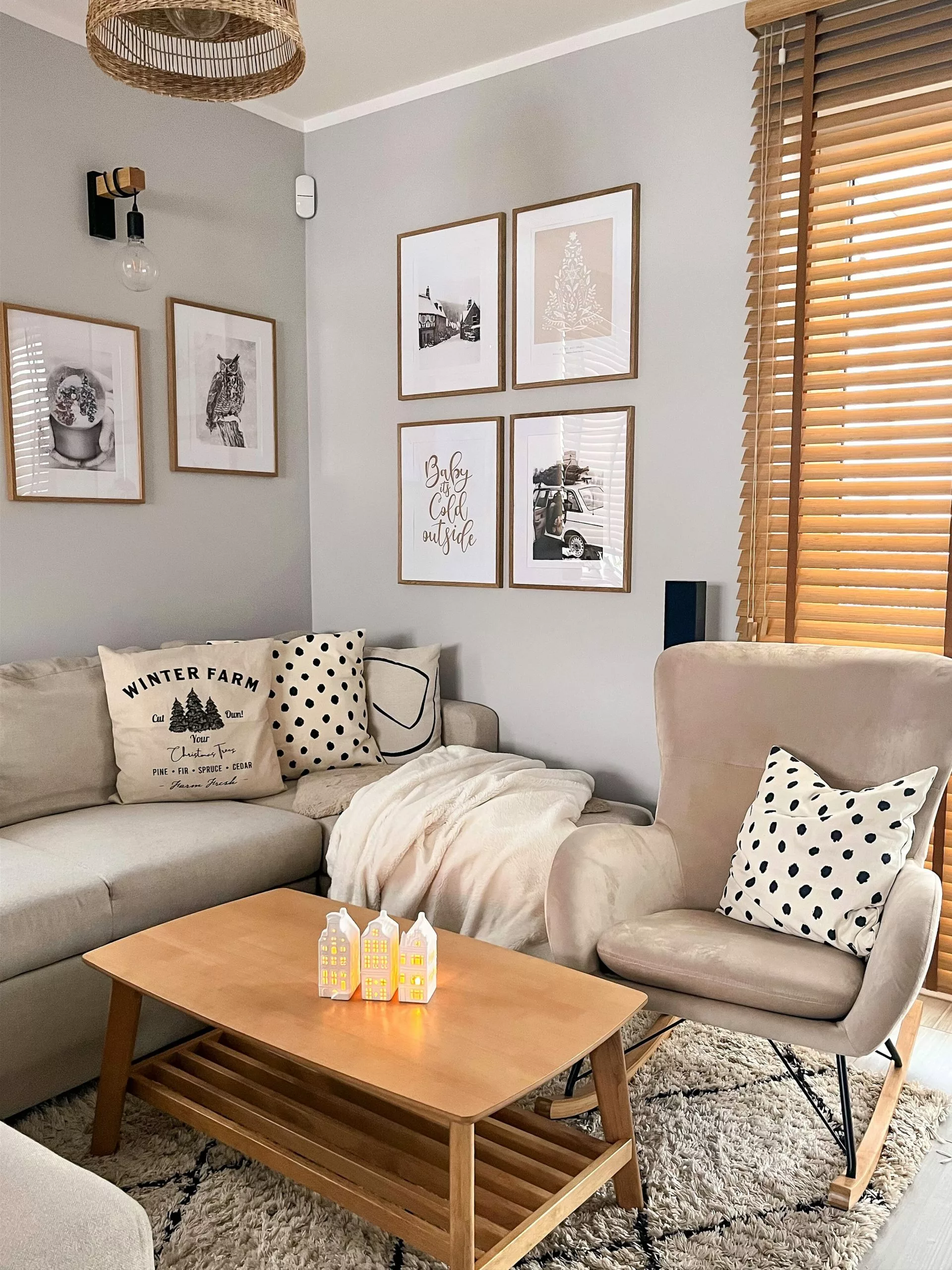 Beliani Mesa De Centro De Madera De Caucho Clara 100 X 55 Cm TULARE 9 Beliani Mesa De Centro De Madera De Caucho Clara 100 X 55 Cm TULARE - Imagen 7