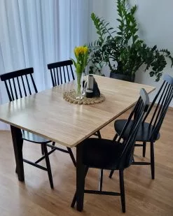 Beliani Mesa De Comedor De Madera De Caucho Clara/negro 120 X 75 Cm HOUSTON -Mesas comercio undef src sa picid 853752 type whitesh image