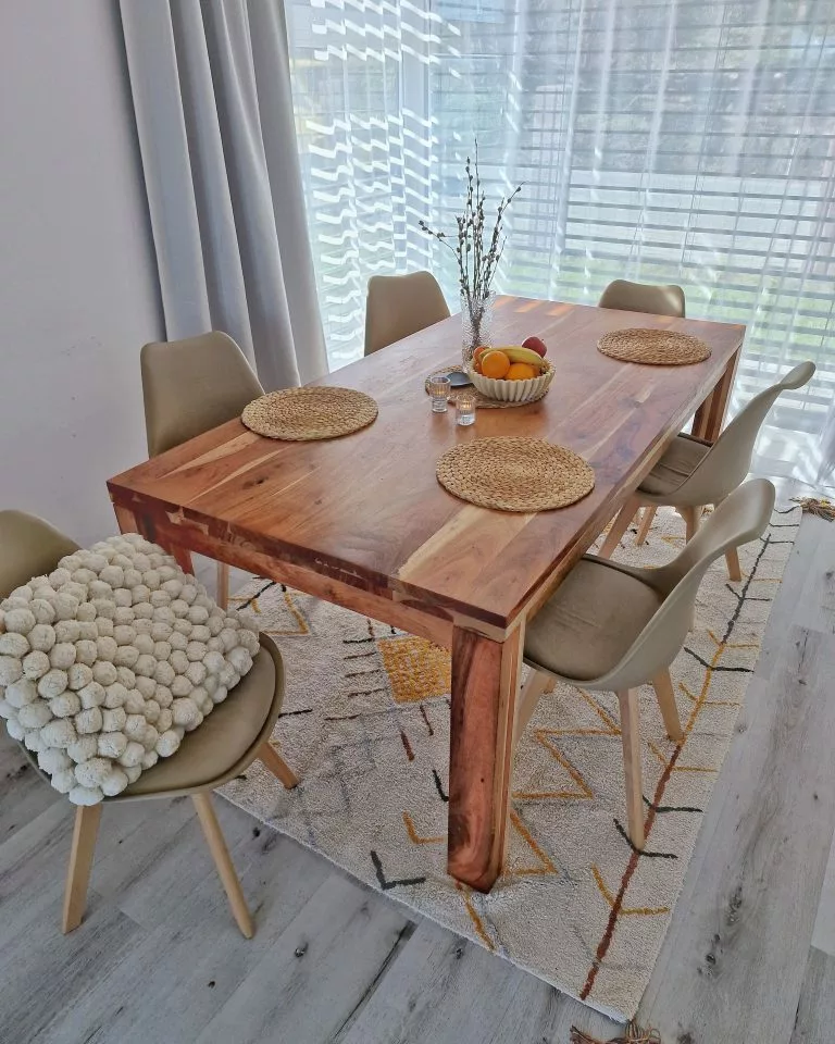 Beliani Mesa De Comedor De Madera De Acacia Clara Varios Tamaños TESA - Imagen 4